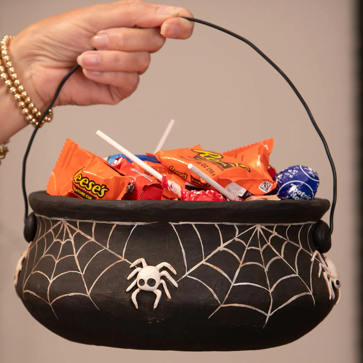 Creepy Crawly Cauldron - Image 4