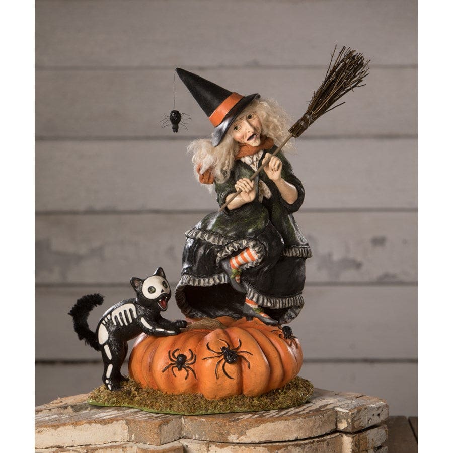 Frightened Frieda Witch - Image 4