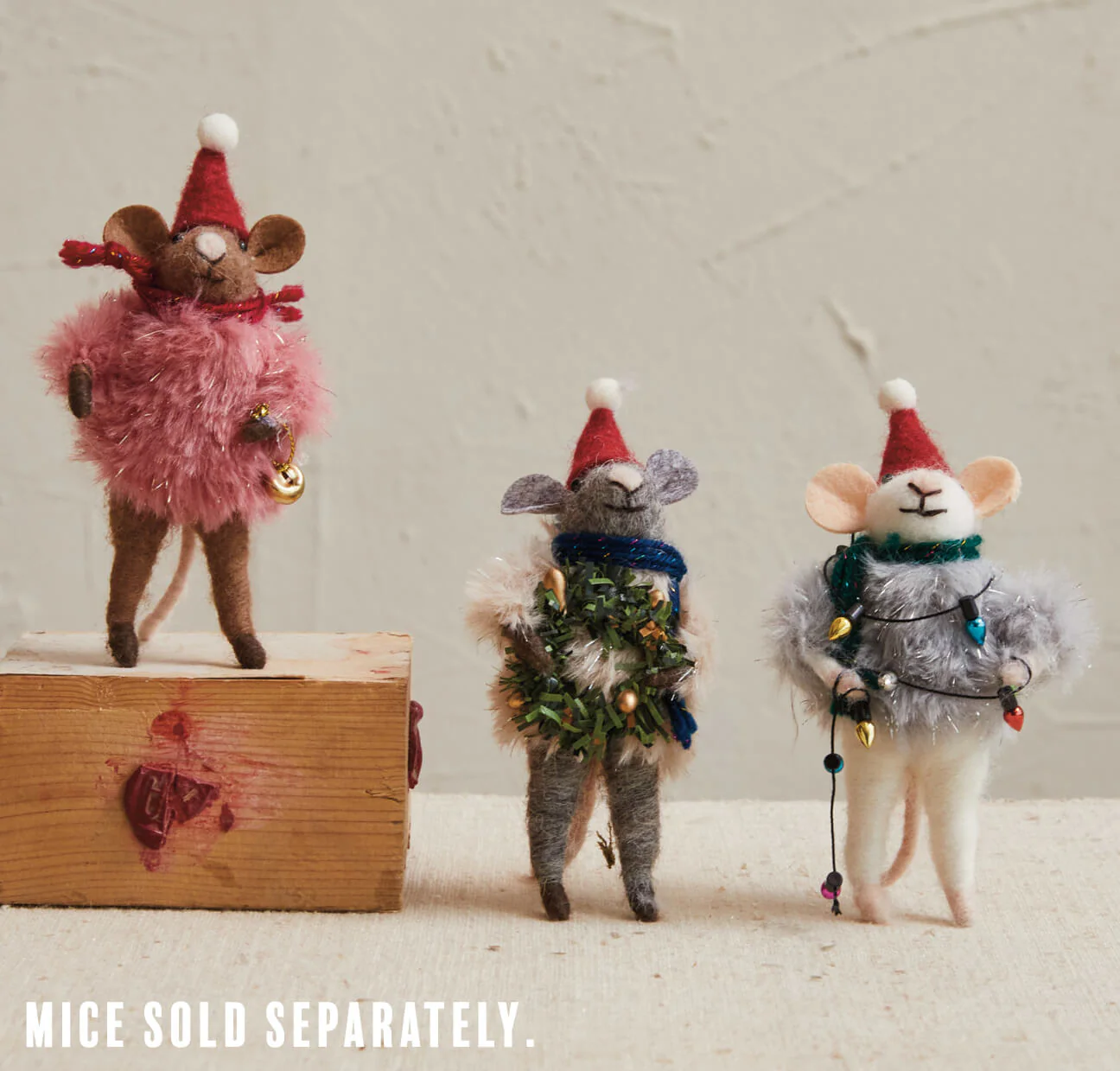 Gray Wool Felt Christmas Mouse With Faux Fur Sweater - Image 2
