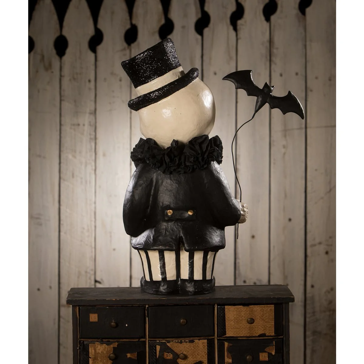 Large Dapper Desmond Skelly - Image 5