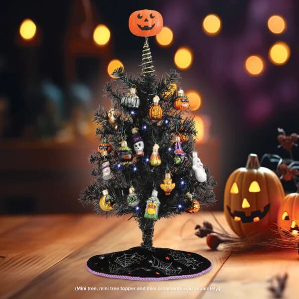 Mini Halloween Tree Skirt - Image 2