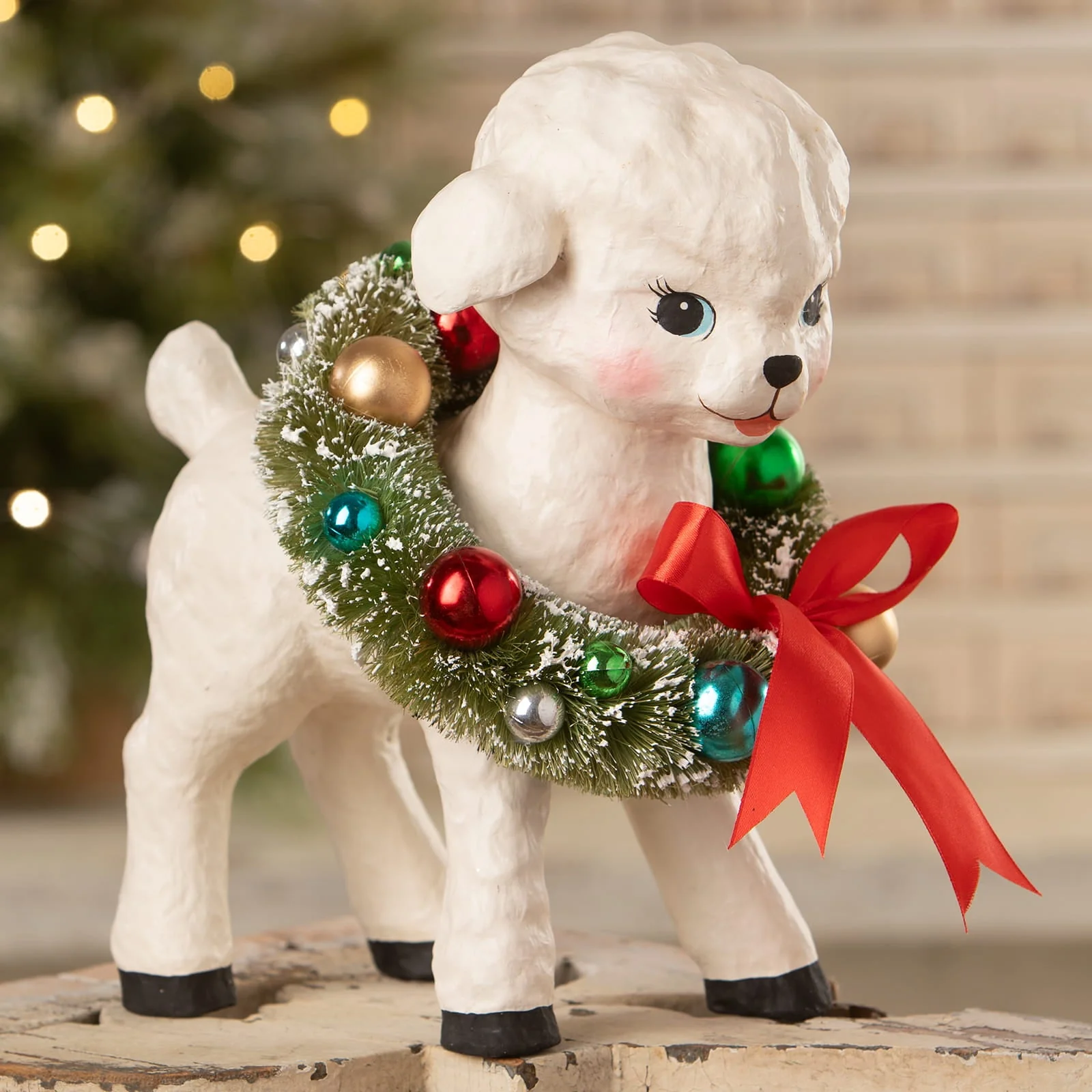 Noelle Lamb With Wreath - Image 4