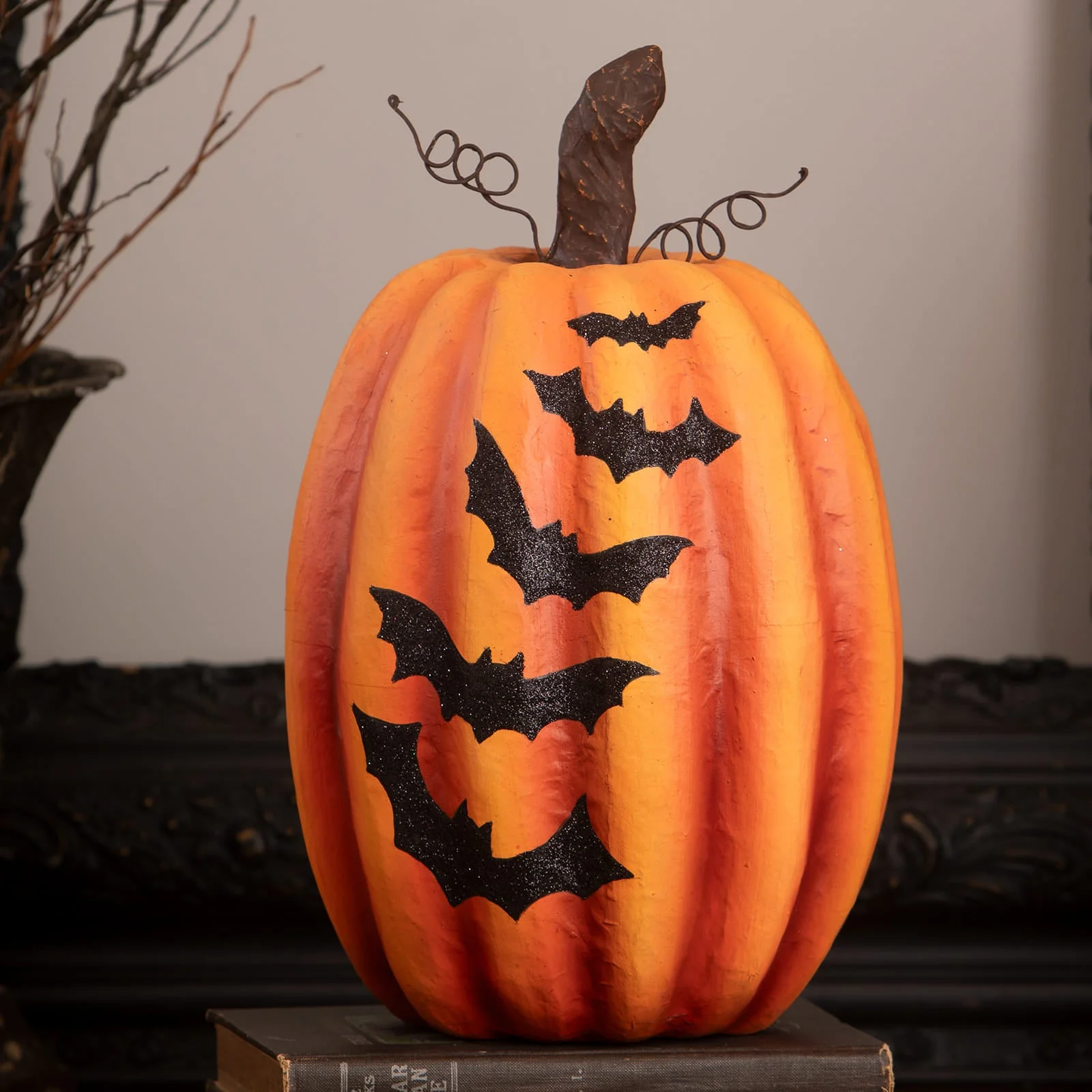 Pumpkin with Bats - Image 3