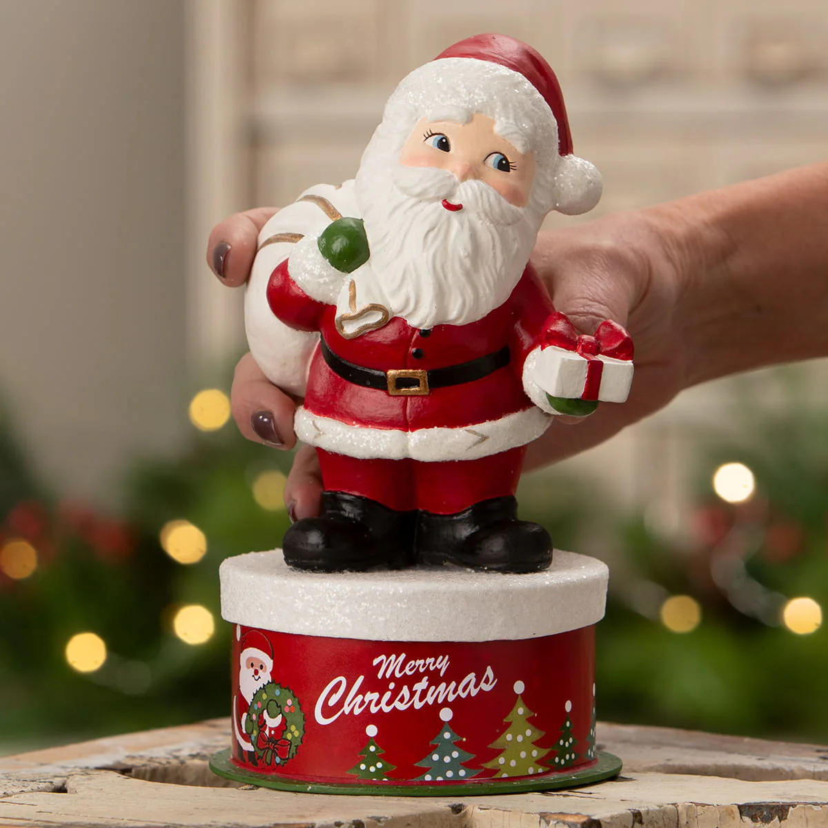 Retro Santa On Box - Image 2
