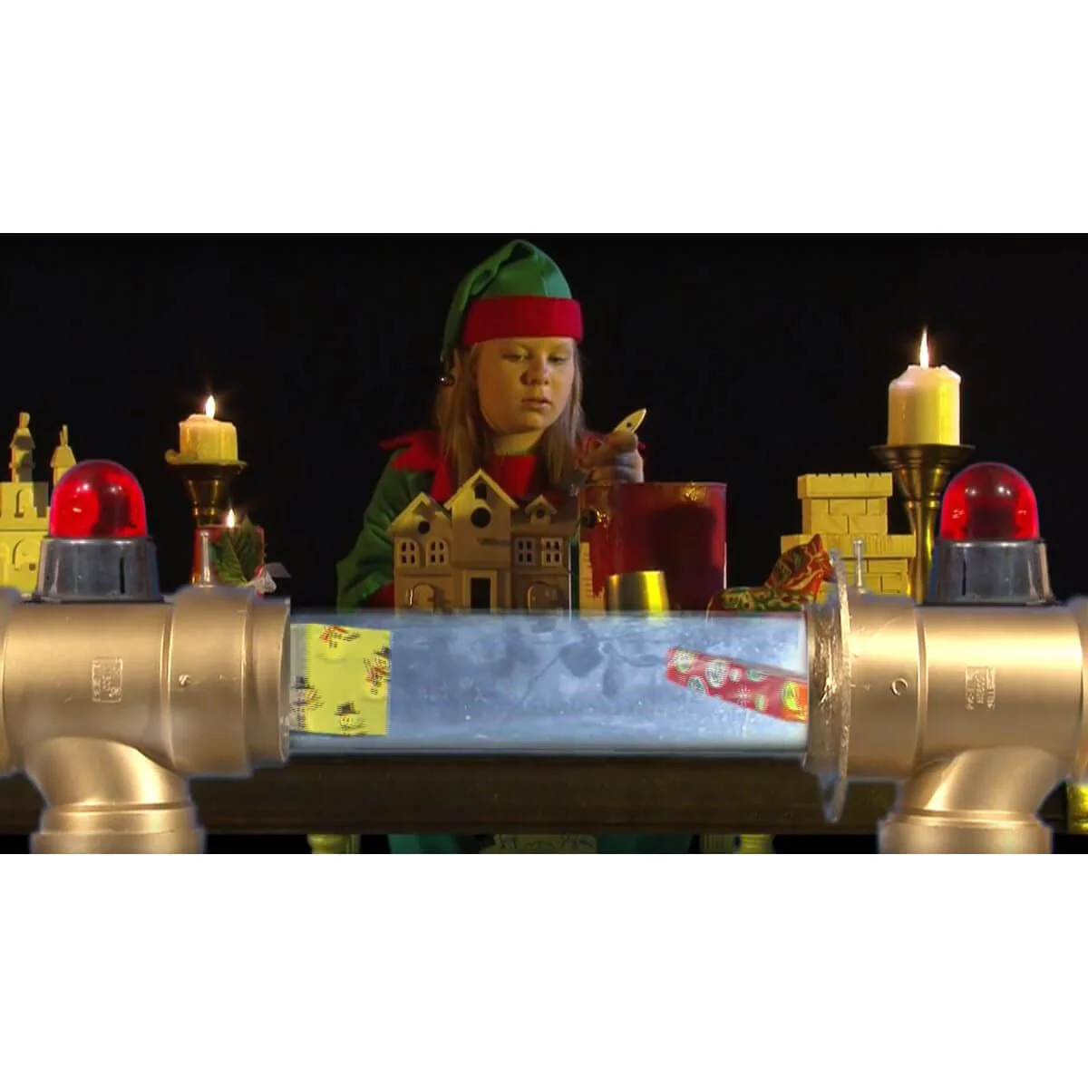 Santa's Workshop & Elves Toy Factory Projection DVD or USB - Image 3