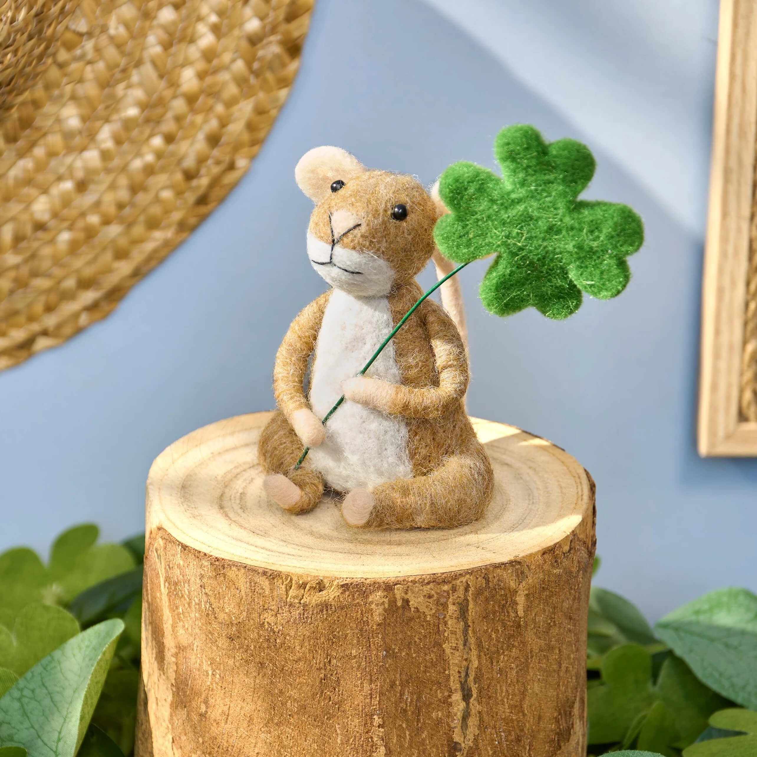 Shamrock Mouse Critter - Image 2
