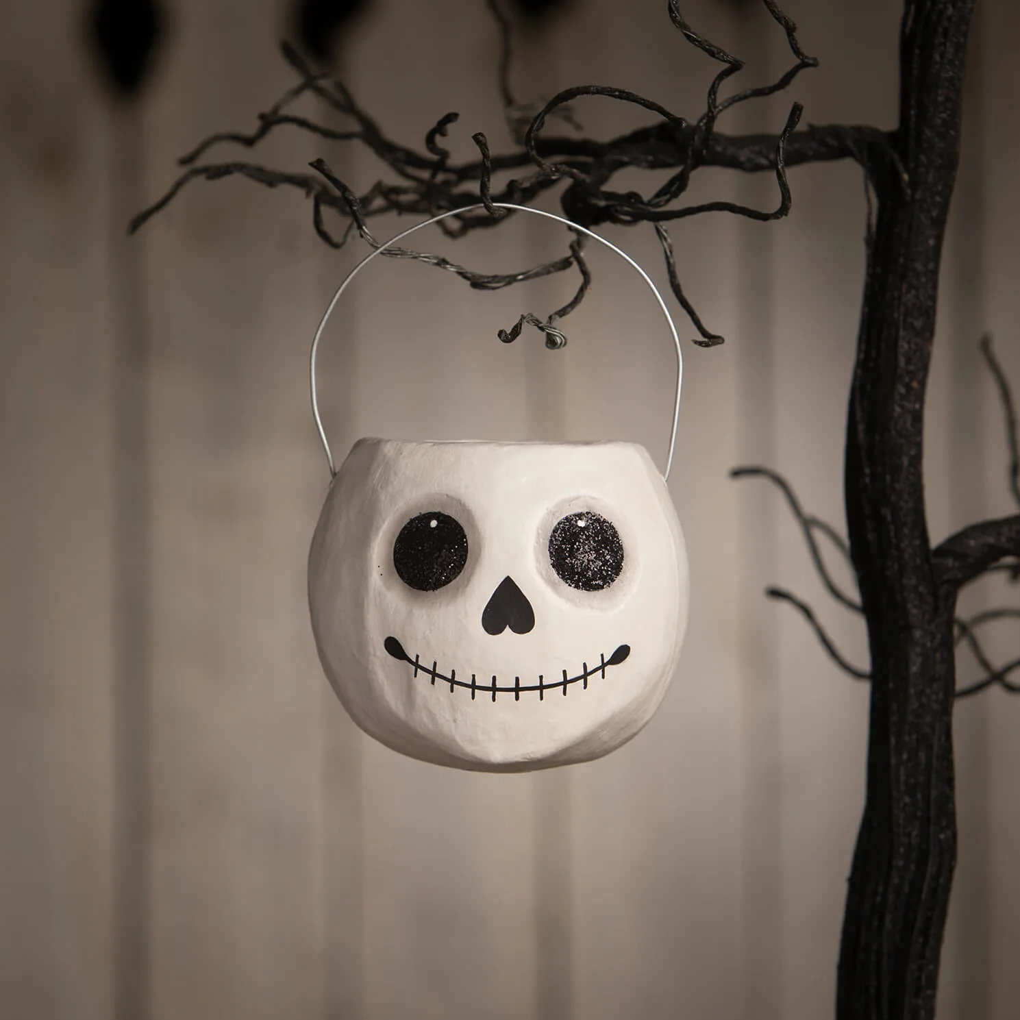 Small Jolly Skeleton Bucket - Image 3