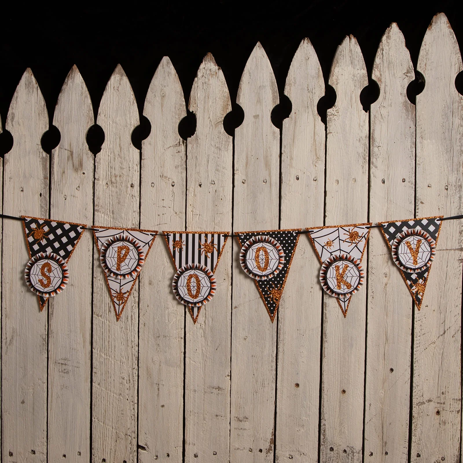 Spooky Spider Garland - Image 2
