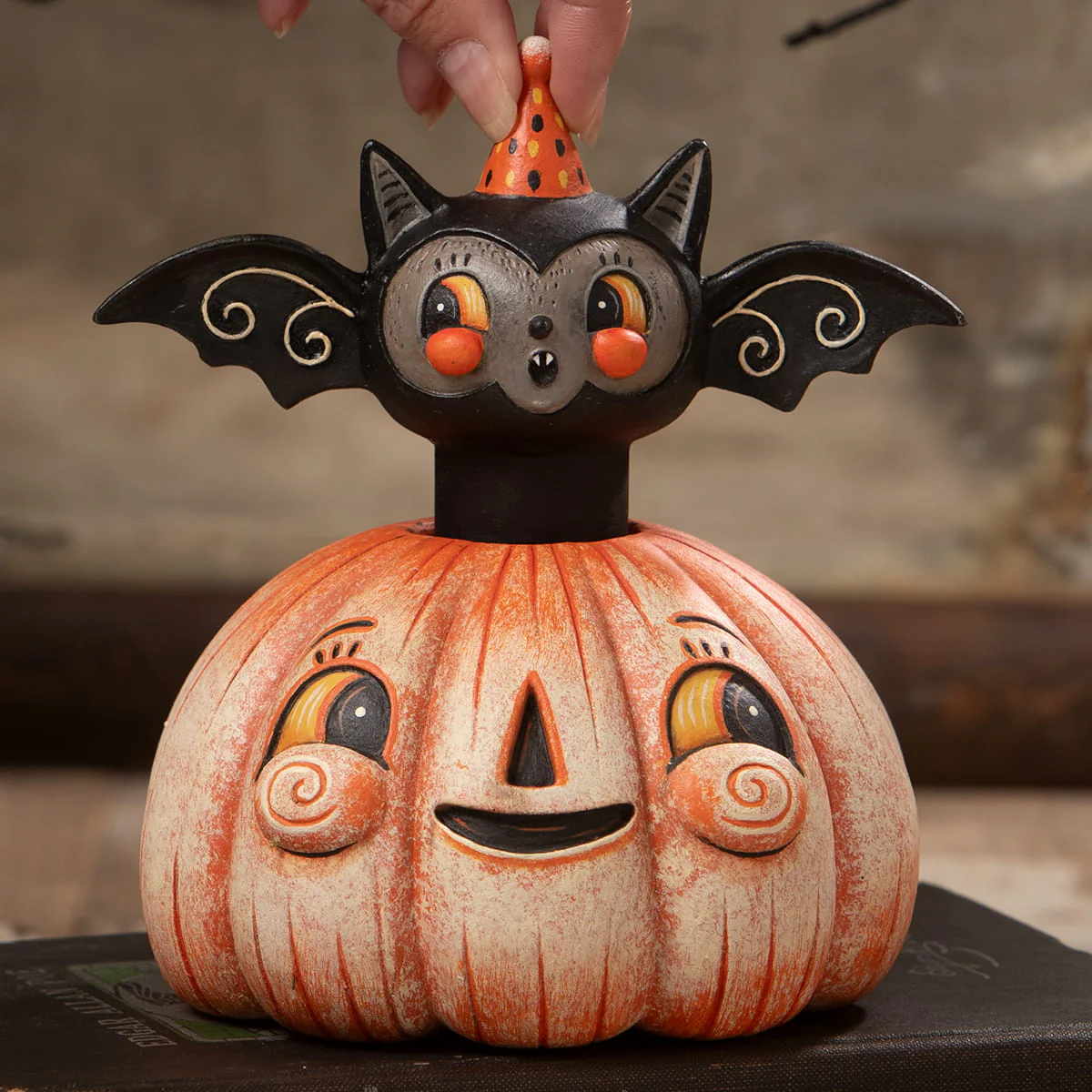 Squatty Pumpkin Batty - Image 7